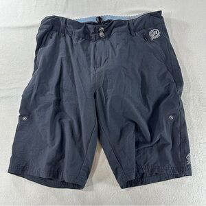 Novara Women's Mountain Bike Black Shorts w Padded Riding Shorts Attached. Sz L